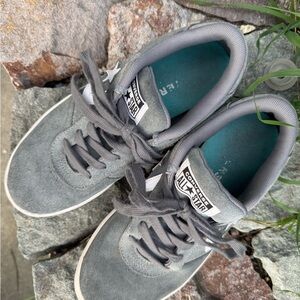 Converse Gray Suede women’s Sneakers